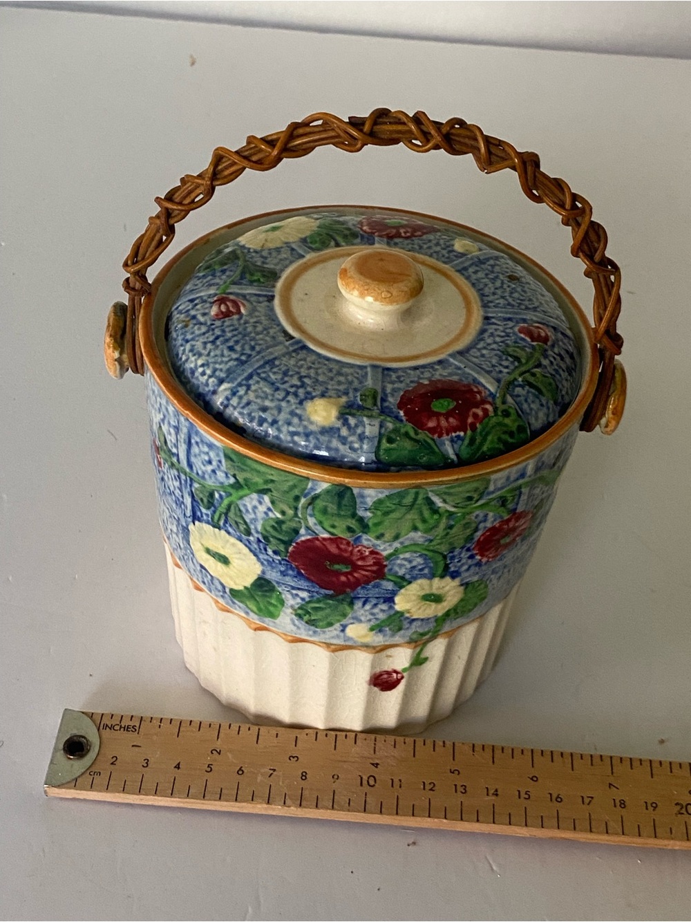 Vintage Colourful Ceramic Biscuit Jar With Wood Handle - Picture 7 of 7